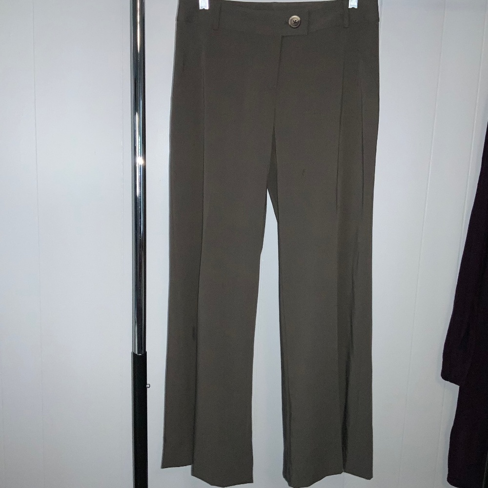 Cabi wide leg dress gray dress pants Sz 4 faux front pockets button zip close